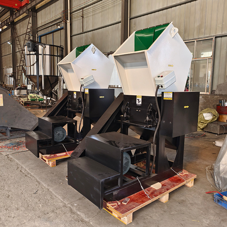 model650 plastic crusher 4.jpg